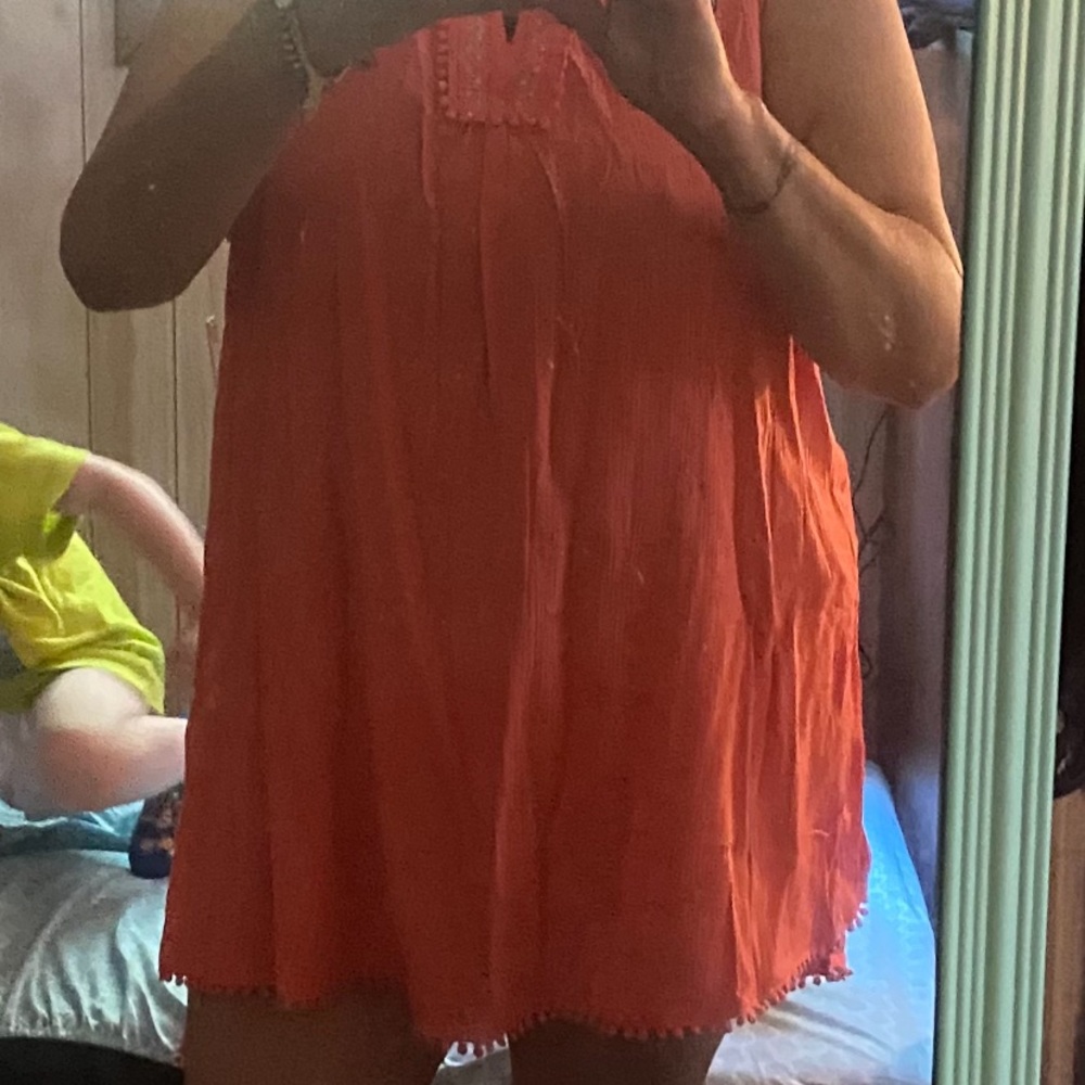 Pretty Tunic - Picture 2 of 3